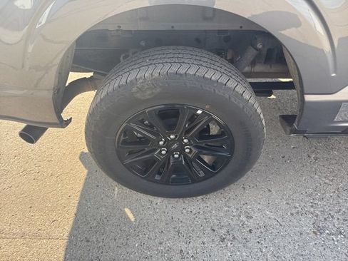 Used 2024 Ford F150 Platinum w/ Equipment Group 702A High AWD/4WD image 9