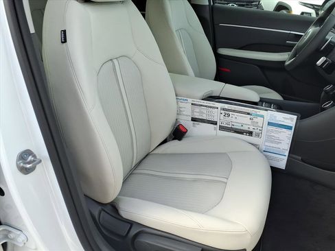 New 2026 Hyundai Sonata SEL image 7