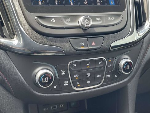Used 2024 Chevrolet Equinox RS FWD image 38