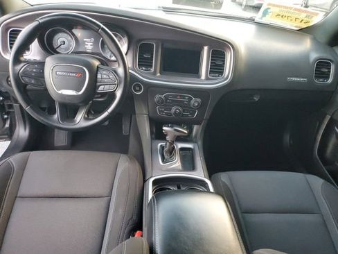 Used 2022 Dodge Charger SXT image 8
