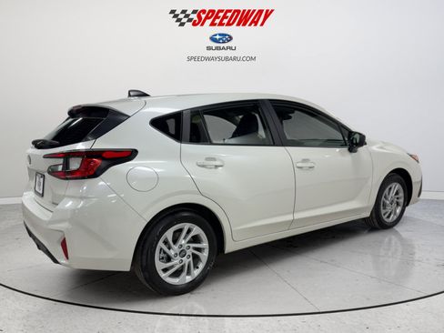 Certified 2025 Subaru Impreza 2.0i image 10