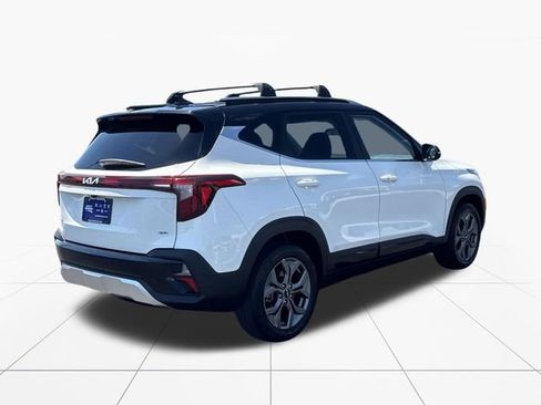 Used 2024 Kia Seltos S AWD/4WD image 6