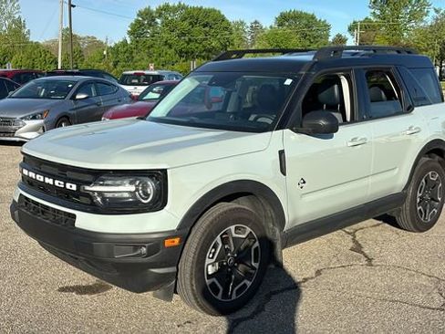 Used 2024 Ford Bronco Sport Outer Banks AWD/4WD image 2