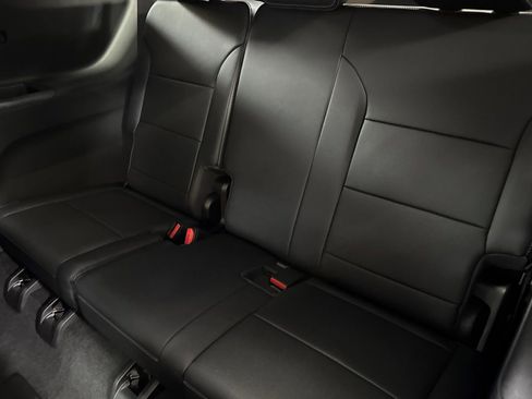 New 2026 Chevrolet Traverse LT w/ Driver Confidence Package FWD image 15