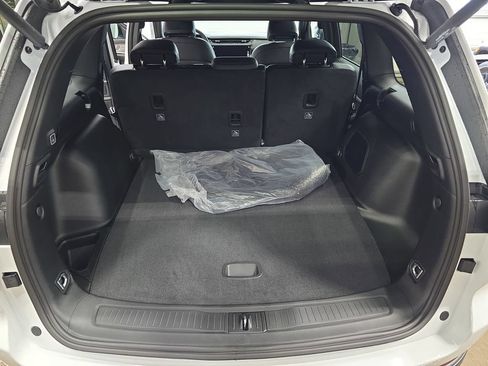 New 2026 Jeep Grand Cherokee Limited AWD/4WD image 13