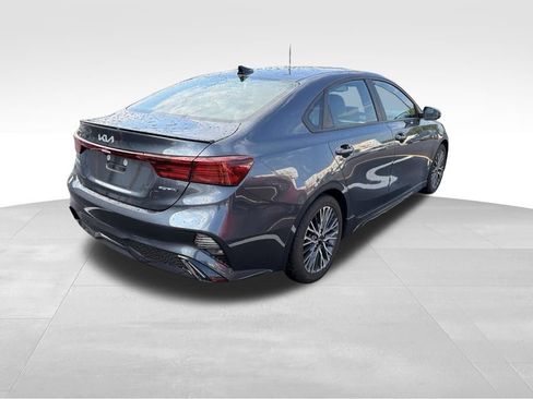 Used 2023 Kia Forte GT-Line w/ GT-Line Premium Package FWD image 7