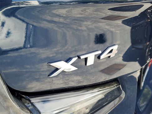 Used 2019 Cadillac XT4 Sport w/ Driver Awareness Package image 9