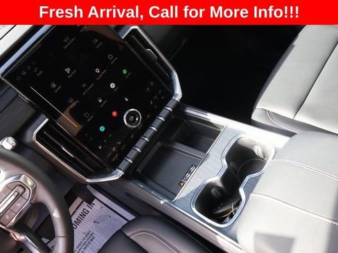 Used 2026 GMC Acadia Elevation w/ Black Edition AWD/4WD image 29