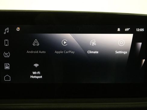 Used 2025 Buick Envista Preferred FWD image 16