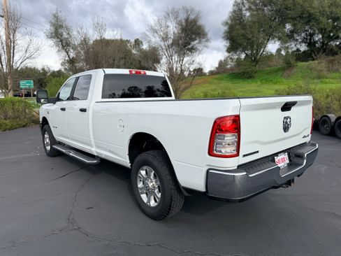 Used 2024 RAM 3500 Big Horn image 8