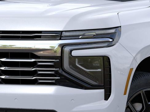 New 2026 Chevrolet Suburban Premier w/ Sun And Tow Package image 26