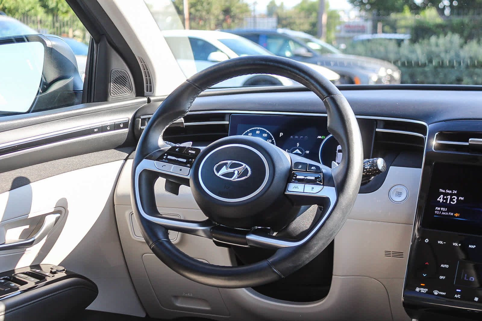 Certified 2024 Hyundai Tucson Limited AWD/4WD image 19