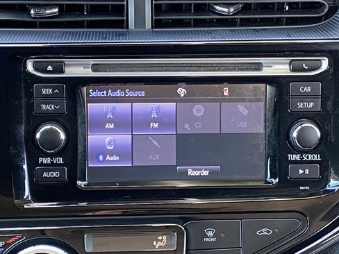 Used 2018 Toyota Prius C Two image 13