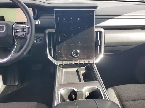 Certified 2025 GMC Acadia Elevation image 28