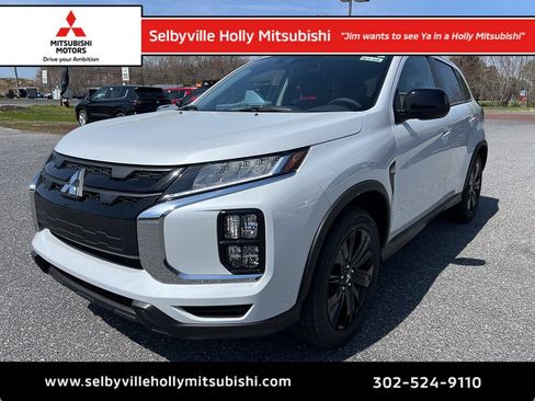 New 2026 Mitsubishi Outlander Sport LE AWD/4WD image 1