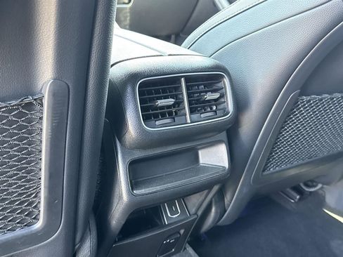 Used 2022 Mercedes-Benz GLE 350 4MATIC image 36