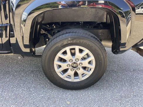 Used 2024 Toyota Tacoma SR5 RWD image 10
