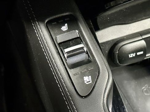 Used 2023 Kia Telluride EX w/ EX Captain's Chair Package image 21