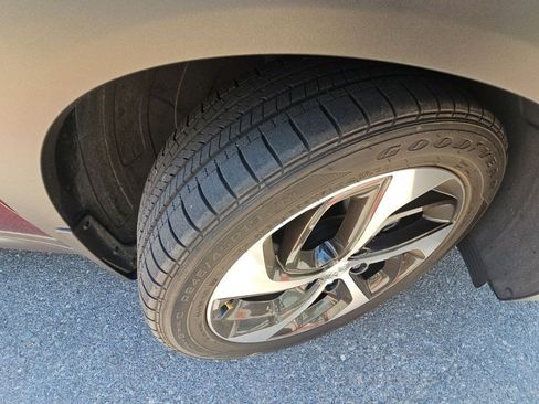 Used 2016 Hyundai Tucson Sport FWD image 23