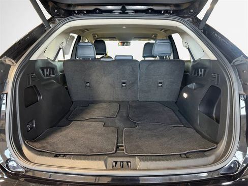 Used 2024 Ford Edge SEL w/ Sport Appearance Package image 25