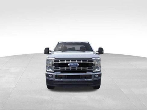 New 2026 Ford F350 XLT image 6