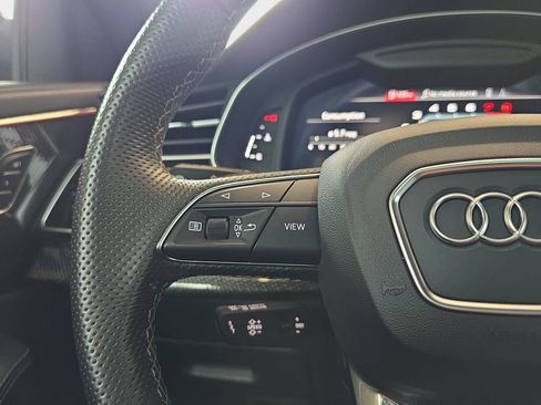 Used 2023 Audi SQ8 Prestige AWD/4WD image 18