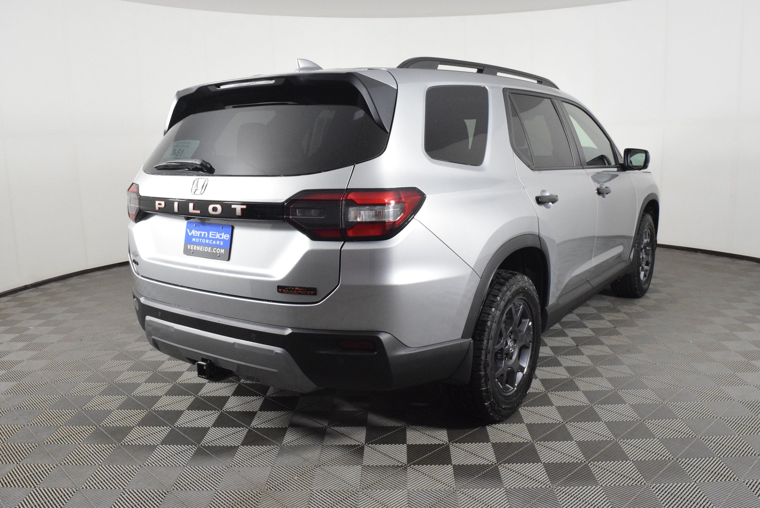 New 2026 Honda Pilot TrailSport image 6