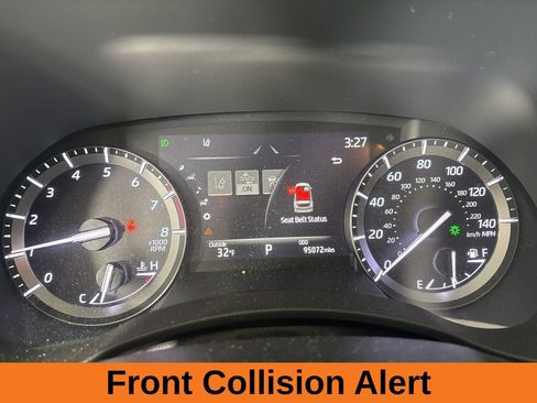 Used 2021 Toyota Highlander XLE image 13