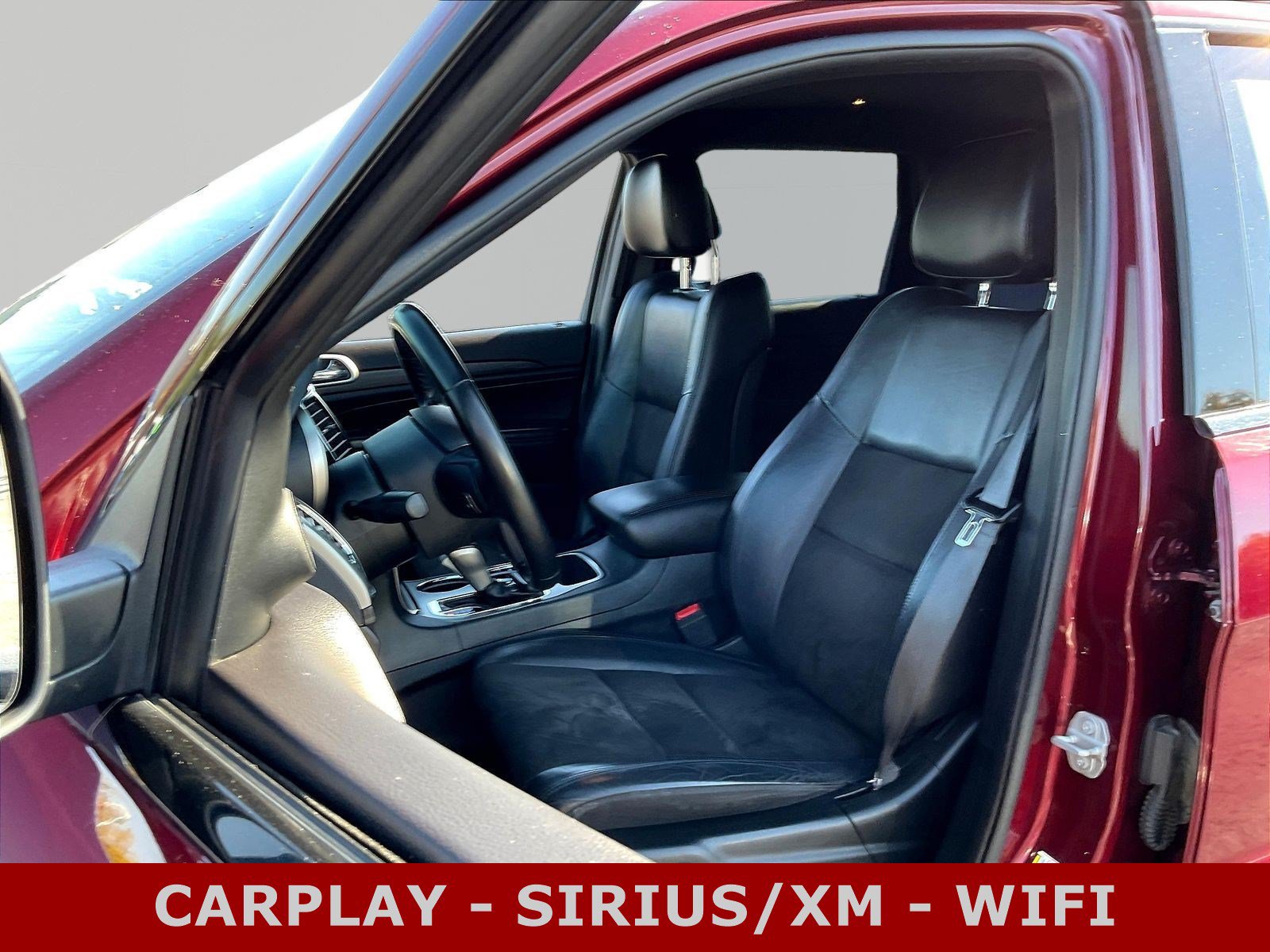 Used 2020 Jeep Grand Cherokee Altitude AWD/4WD image 21