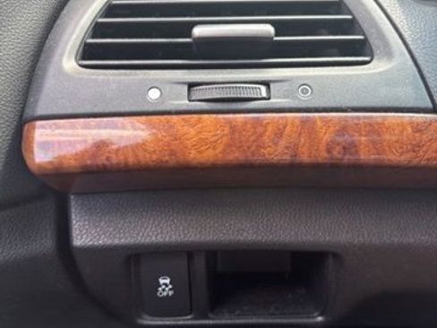 Used 2012 Honda Accord EX-L image 19