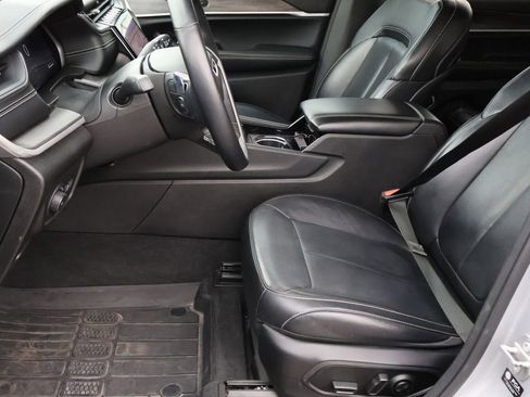 Used 2021 Jeep Grand Cherokee L Limited image 44