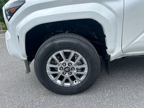 New 2026 Toyota Tacoma Limited AWD/4WD image 28