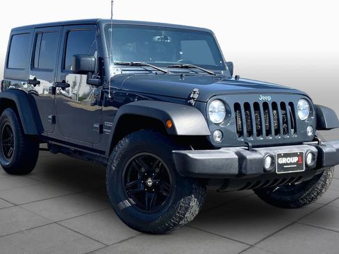 Used 2017 Jeep Wrangler Unlimited Sport w/ Quick Order Package 24S AWD/4WD image 3