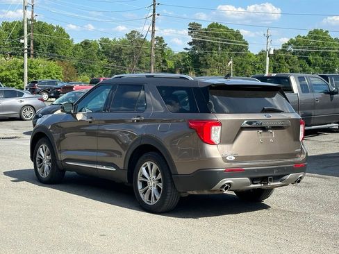 Used 2021 Ford Explorer Limited w/ Class III Trailer Tow Package AWD/4WD image 7