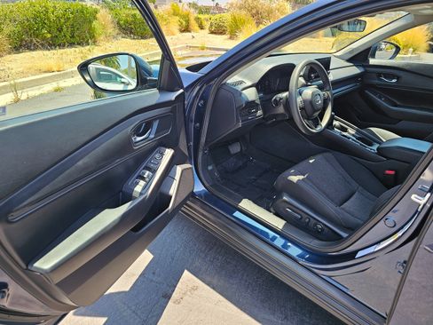 Used 2024 Honda Accord EX image 15