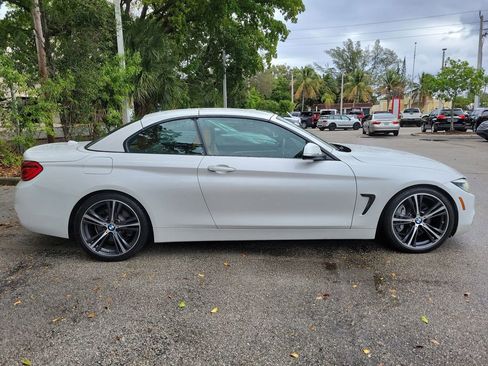 Used 2018 BMW 440i Convertible image 9