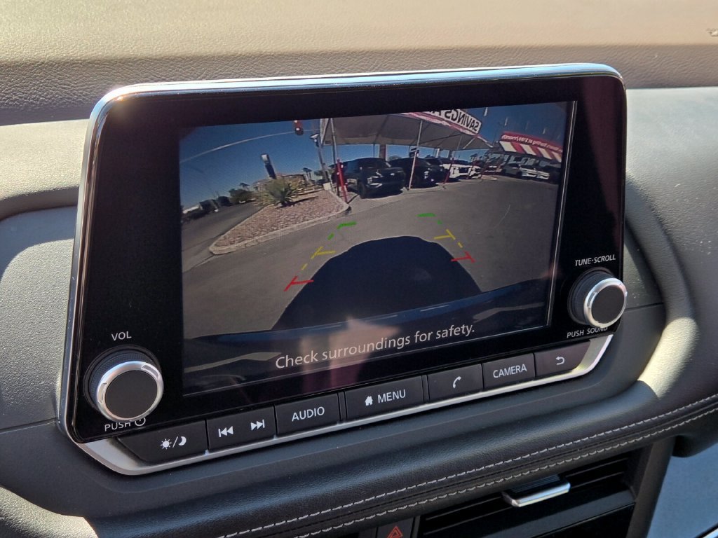 Certified 2023 Nissan Rogue SV FWD image 29