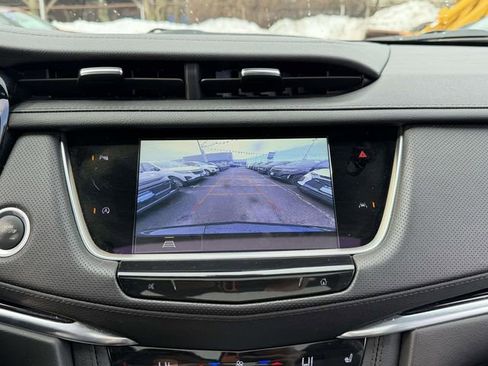 Certified 2024 Cadillac XT6 Luxury image 28