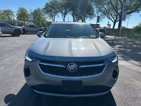 Used 2023 Buick Envision Avenir AWD/4WD image 2