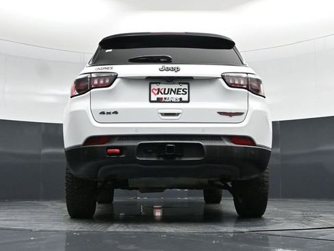 Used 2025 Jeep Compass Trailhawk w/ Trailer Tow Group image 59