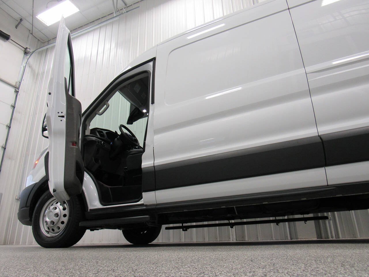 Used 2023 Ford Transit 250 Medium Roof AWD image 22