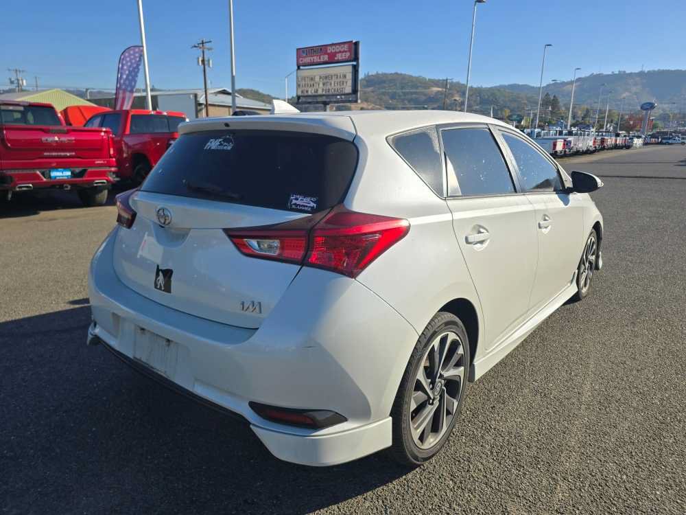 Used 2016 Scion iM FWD image 10