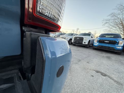 Used 2019 Toyota Tacoma SR5 image 29