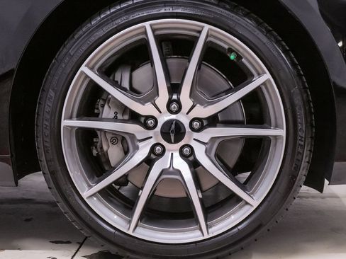 Certified 2026 Genesis G70 2.5T Prestige RWD image 26