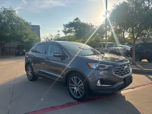 Used 2022 Ford Edge Titanium w/ Class II Trailer Tow Package image 3