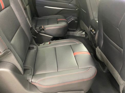 New 2026 Chevrolet Traverse RS w/ LPO, Floor Liner Package image 12