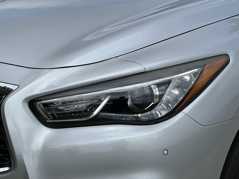 Used 2017 INFINITI QX60 Luxe w/ Premium Plus Package AWD/4WD image 7