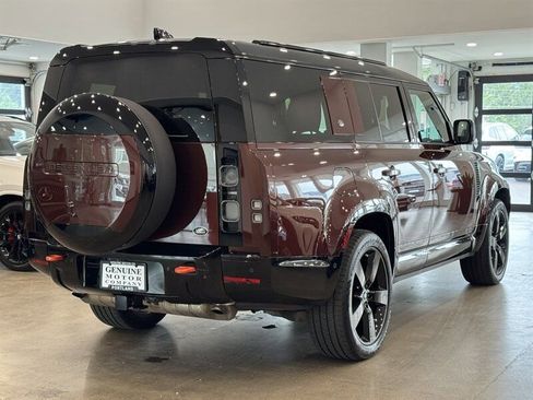 Used 2023 Land Rover Defender 130 X image 6