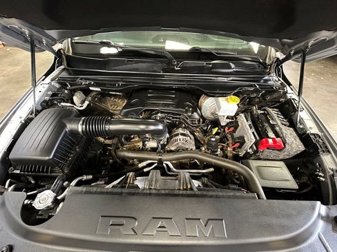 Used 2019 RAM 1500 Laramie AWD/4WD image 20
