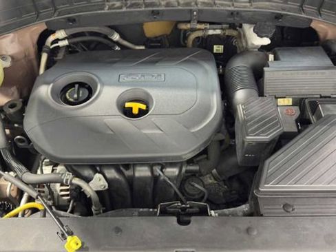 Used 2017 Hyundai Tucson SE image 30